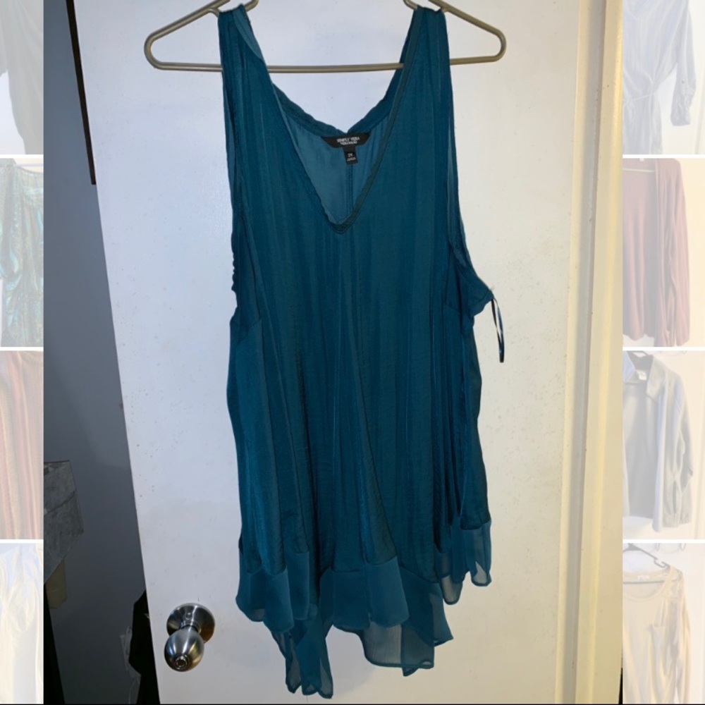 Simply Vera Wang Sleeveless dress shirt